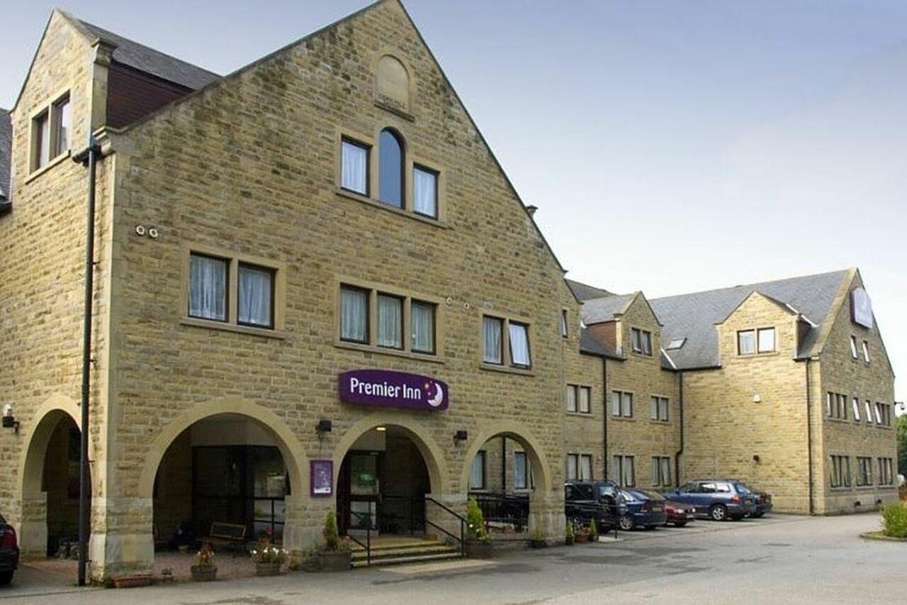 Premier Inn Huddersfield North Brighouse Exterior photo