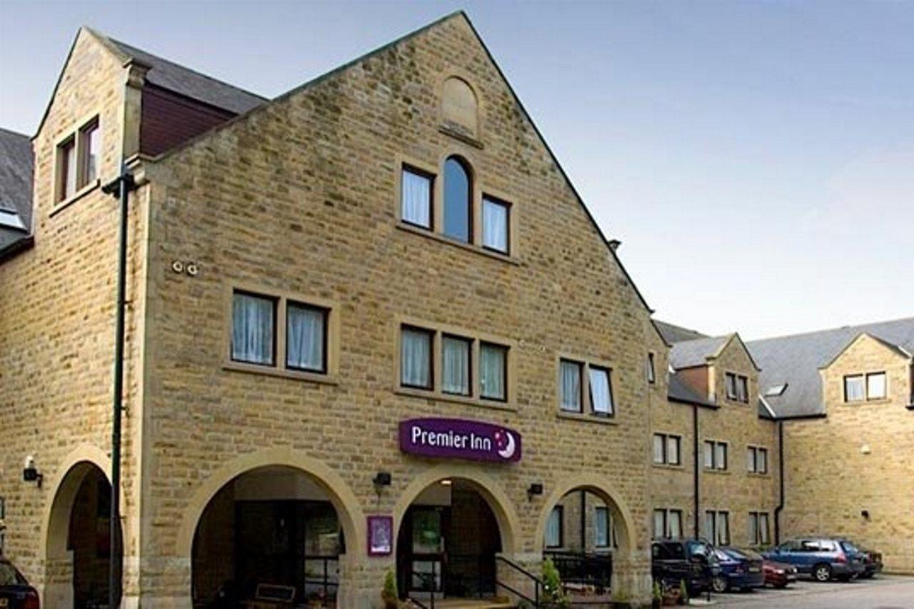 Premier Inn Huddersfield North Brighouse Exterior photo